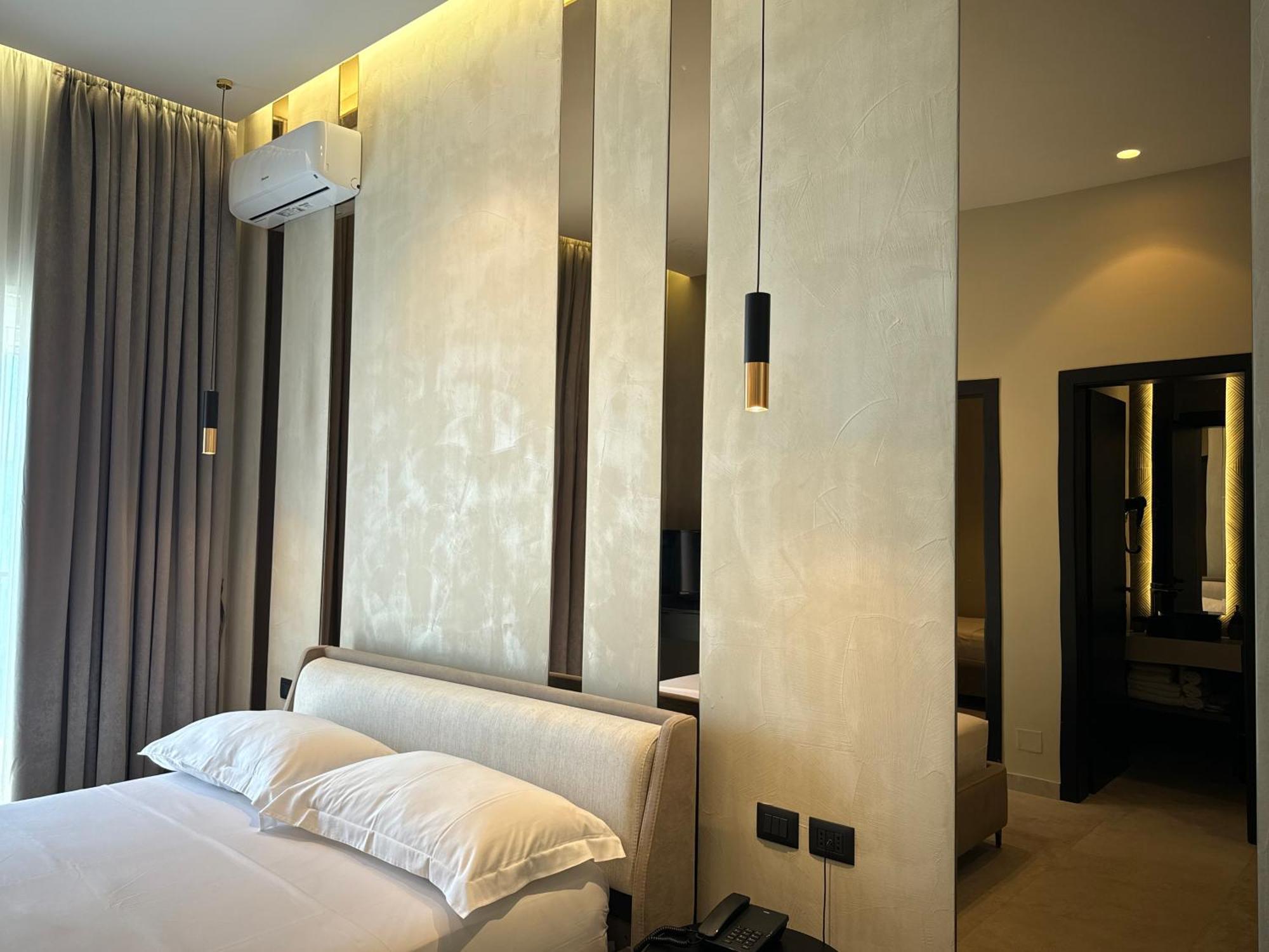 Nuna Hotel Radhimë Eksteriør billede